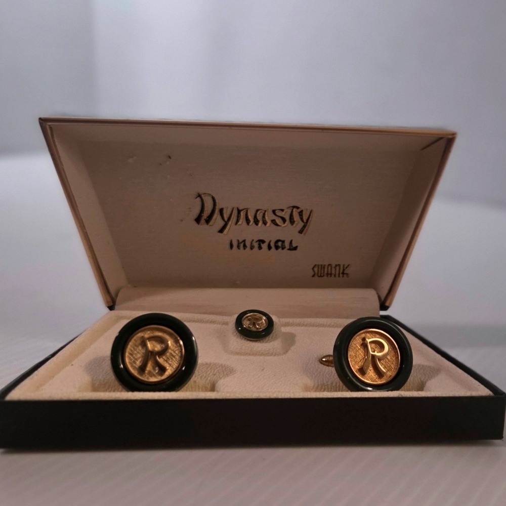 Swank Gold Tone R Initial Cufflinks Tie Tack Set Green Accent With Case